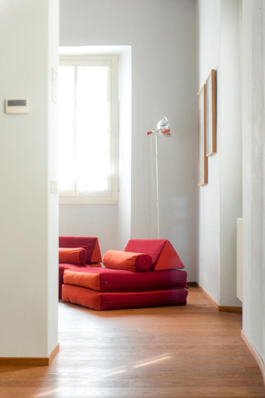 Antica Via Volta - The House Of Travelers Apartment Комо Екстериор снимка