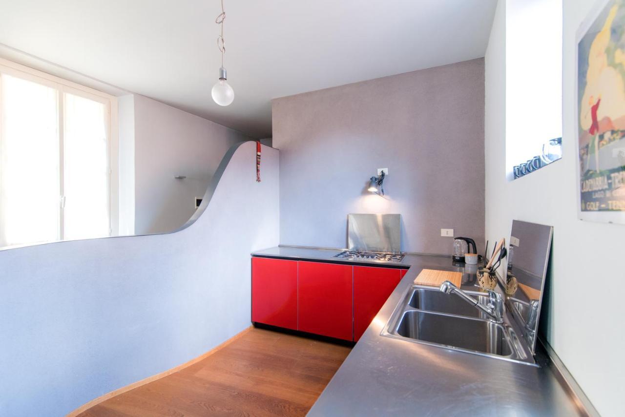 Antica Via Volta - The House Of Travelers Apartment Комо Екстериор снимка