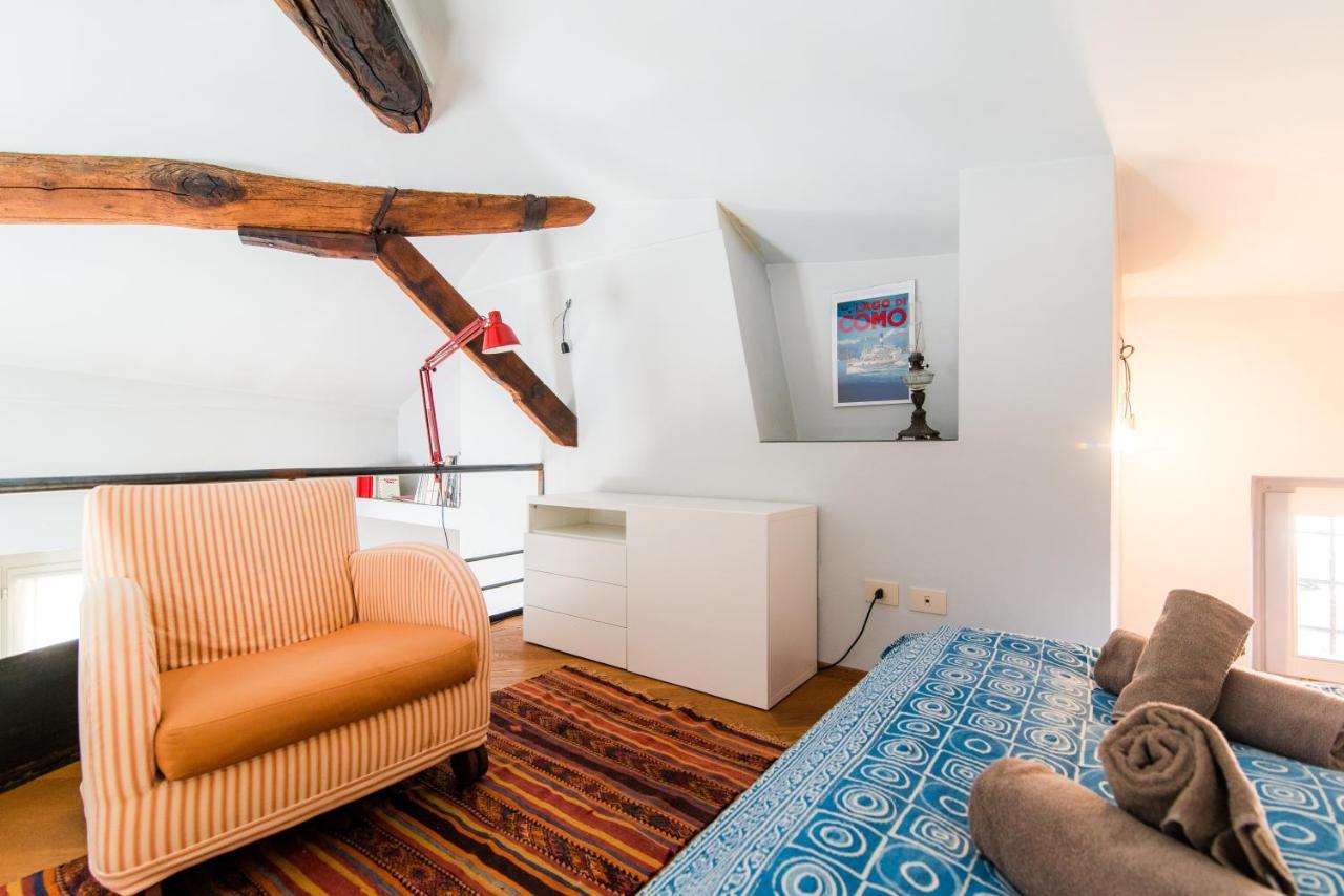 Antica Via Volta - The House Of Travelers Apartment Комо Екстериор снимка